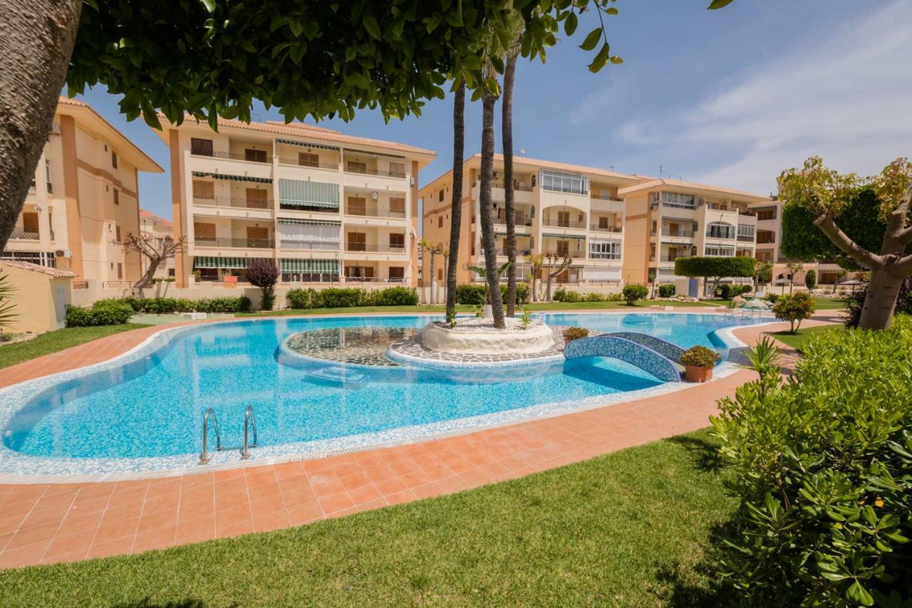 Apartament "Parque Mar" Ла Мата Екстериор снимка