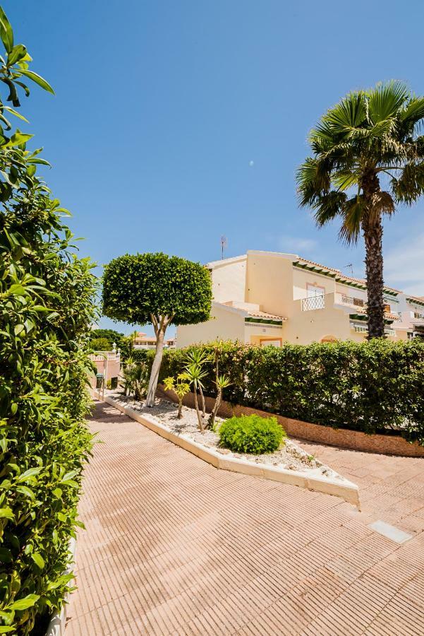 Apartament "Parque Mar" Ла Мата Екстериор снимка